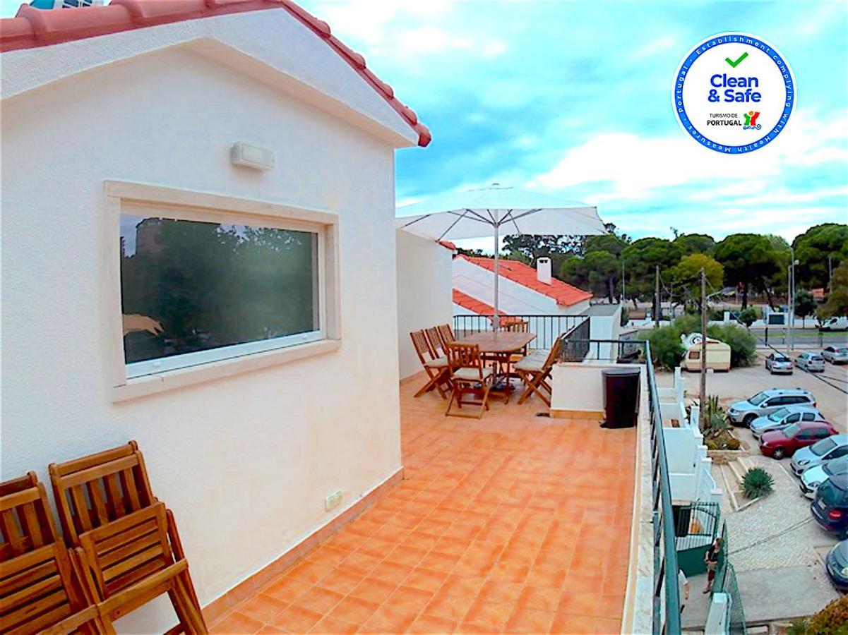 Apartment Near The Beach With Big Terrace Σετούμπαλ Εξωτερικό φωτογραφία