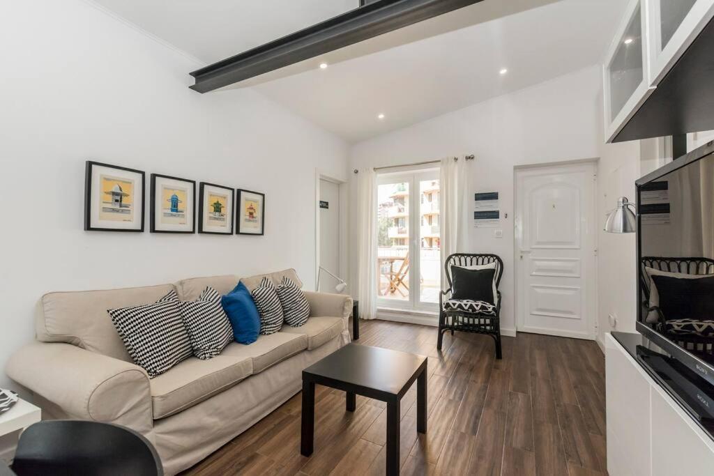 Apartment Near The Beach With Big Terrace Σετούμπαλ Εξωτερικό φωτογραφία