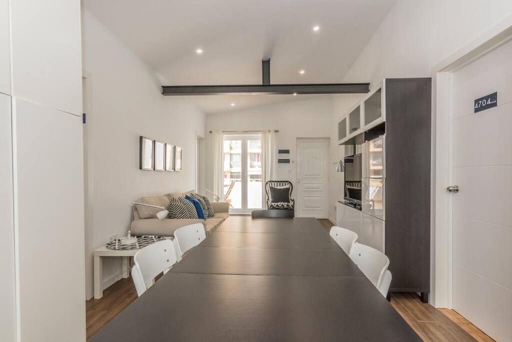 Apartment Near The Beach With Big Terrace Σετούμπαλ Εξωτερικό φωτογραφία